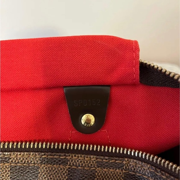 Authentic Louis Vuitton Speedy 35 Damier Ebene - Picture 9 of 10